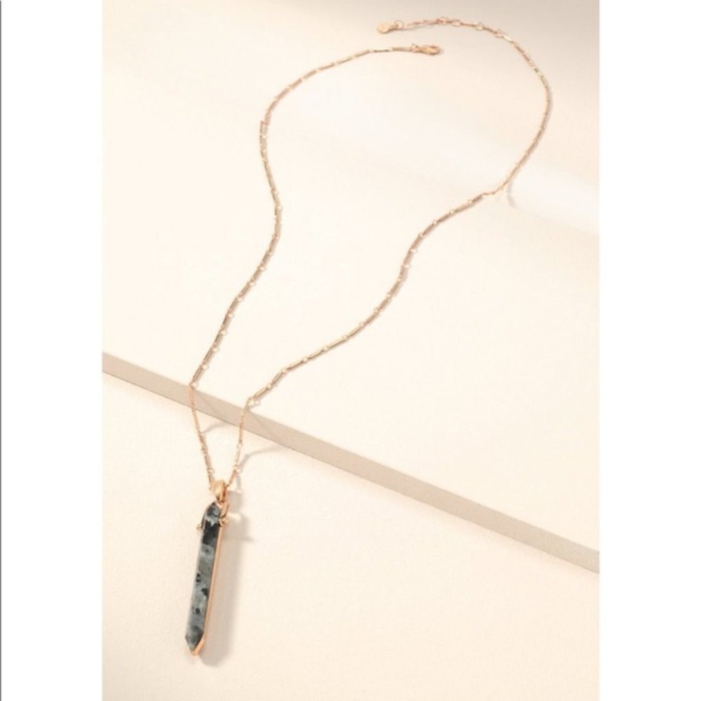 [Stella & Dot] Stone Rebel Pendant